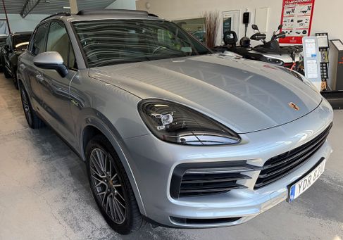 Porsche Cayenne, 2020