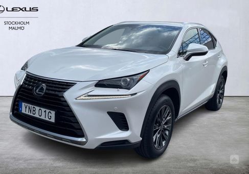 Lexus NX, 2019