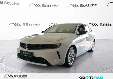 Opel Astra, 2022