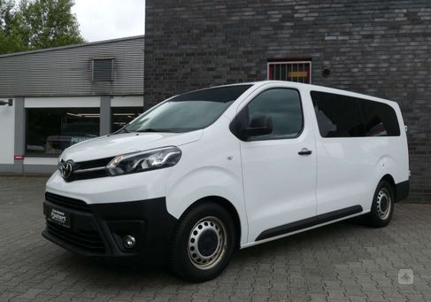 Toyota Proace, 2022