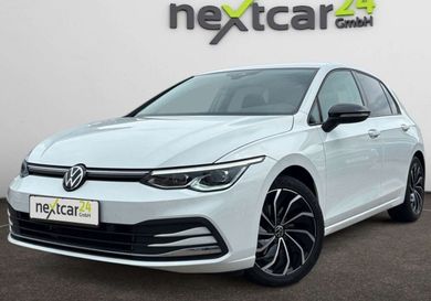 Volkswagen Golf, 2022