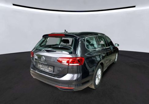 Volkswagen Passat Variant, 2023 3