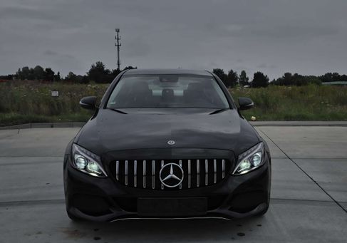 Mercedes-Benz C 180, 2018 3