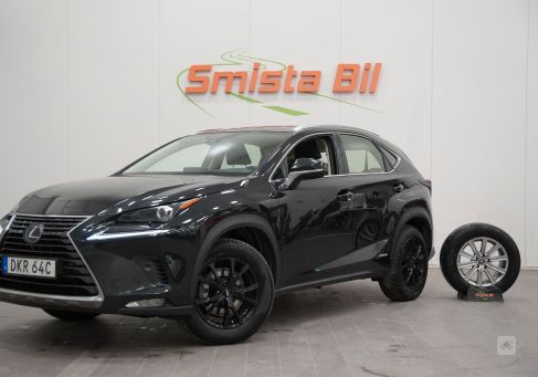 Lexus NX, 2020