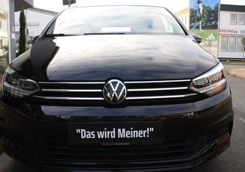 Volkswagen Touran, 2025 3