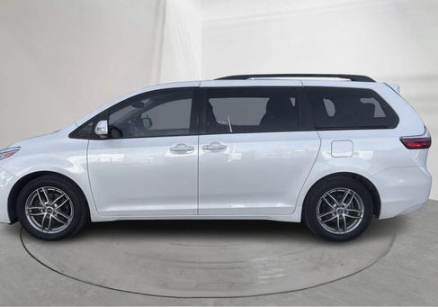 Toyota Sienna, 2017