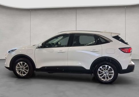 Ford Kuga, 2022