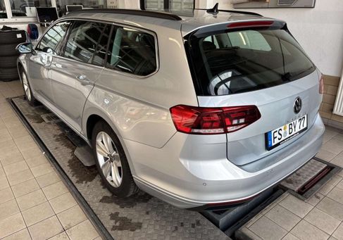 Volkswagen Passat Variant, 2022 3