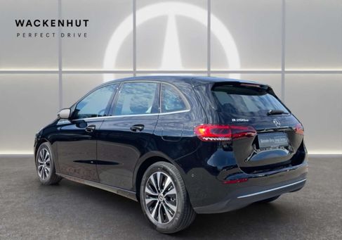 Mercedes-Benz B 250, 2022