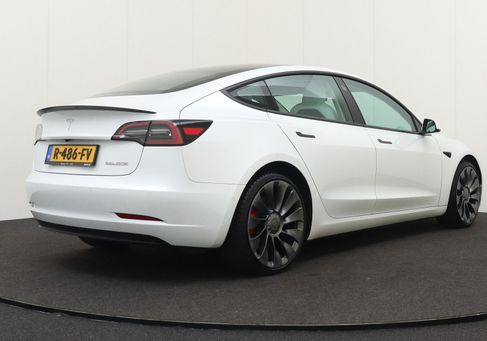 Tesla Model 3, 2022 2