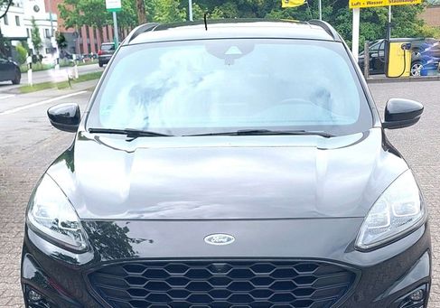 Ford Kuga, 2021