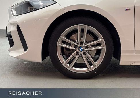 BMW 118, 2023 3