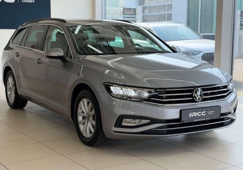 Volkswagen Passat Variant, 2023 3