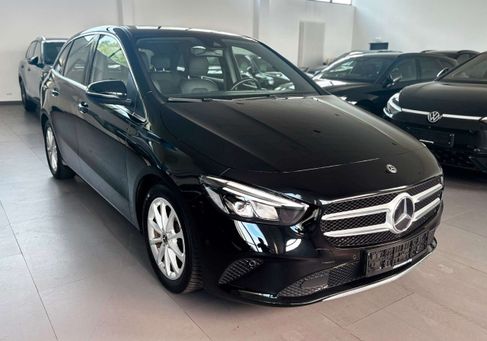 Mercedes-Benz B 180, 2019