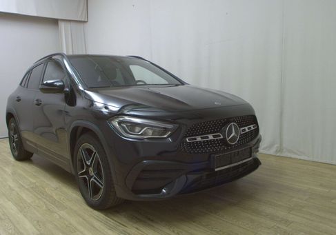 Mercedes-Benz GLA 220, 2023