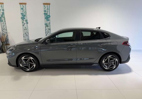 Hyundai i30, 2025 3