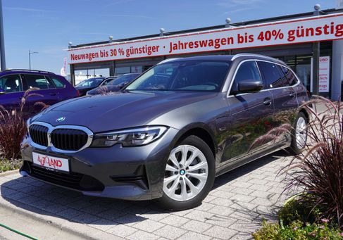 BMW 320, 2021