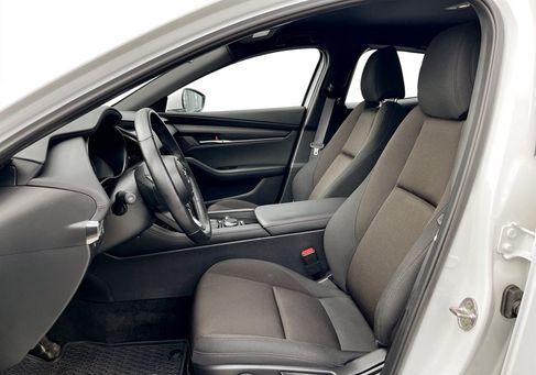 Mazda 3, 2023