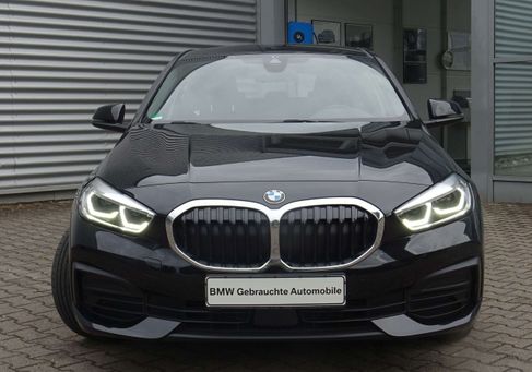 BMW 118, 2023