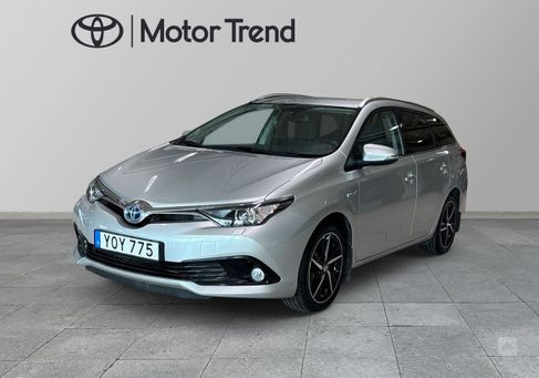 Toyota Auris Touring Sports, 2017