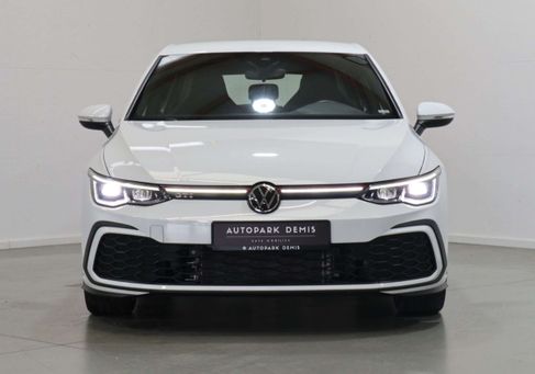 Volkswagen Golf, 2022