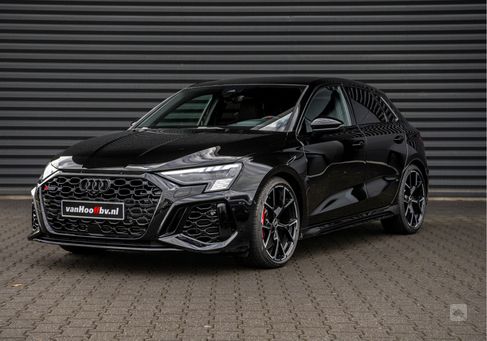 Audi RS3, 2022