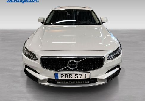 Volvo V90 Cross Country, 2019