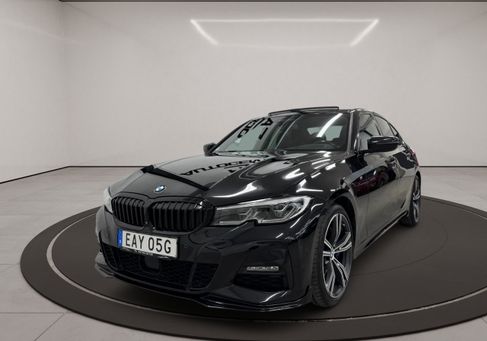 BMW 330, 2020