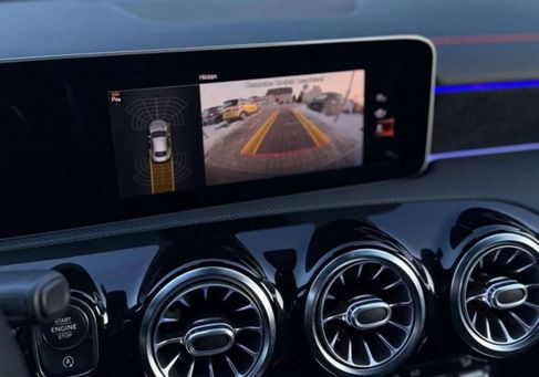 Mercedes-Benz CLA 180, 2020