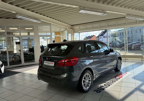 BMW 218, 2019 3
