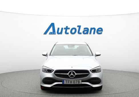 Mercedes-Benz C 200, 2022