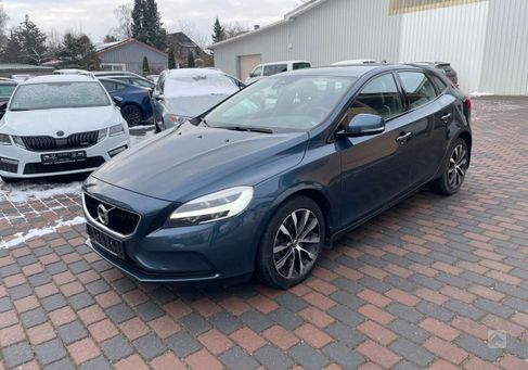 Volvo V40, 2019