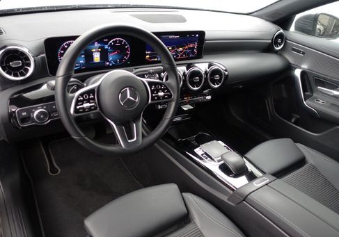 Mercedes-Benz CLA 220 Shooting Brake, 2021