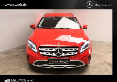 Mercedes-Benz GLA 180, 2019