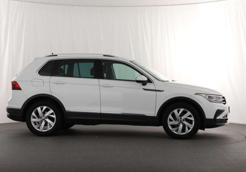 Volkswagen Tiguan, 2022 3