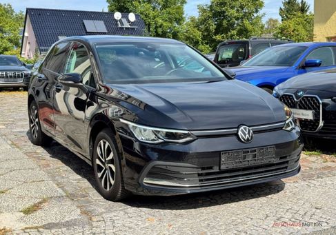 Volkswagen Golf, 2022 3