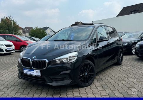 BMW 225, 2019