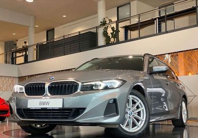 BMW 318, 2023