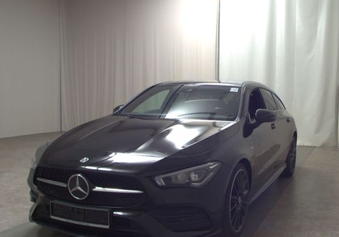 Mercedes-Benz CLA 200, 2021