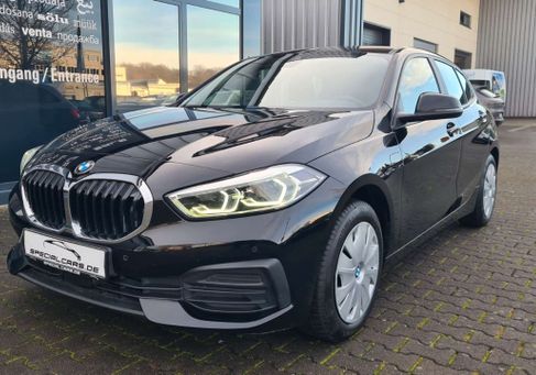 BMW 116, 2020