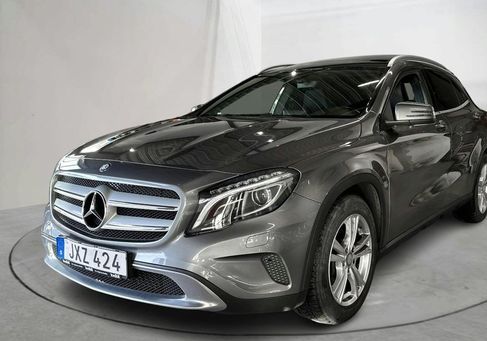 Mercedes-Benz GLA 220, 2014