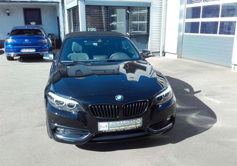 BMW 220, 2019 3