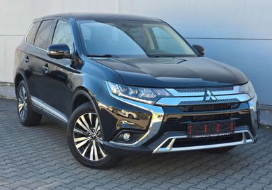 Mitsubishi Outlander, 2020