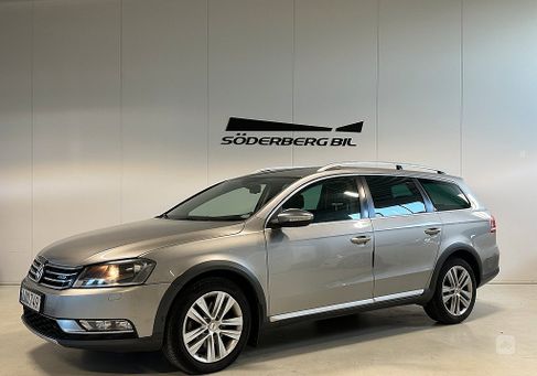Volkswagen Passat, 2013
