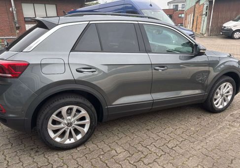 Volkswagen T-Roc, 2025