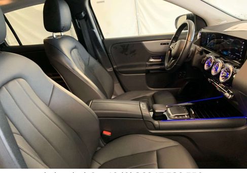 Mercedes-Benz GLA 250, 2021