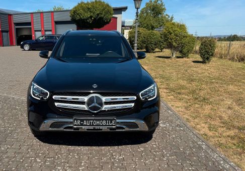 Mercedes-Benz GLC 200, 2022