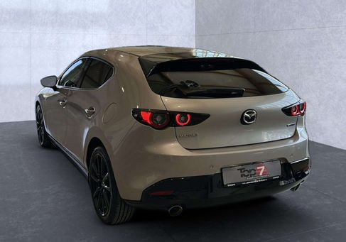 Mazda 3, 2023