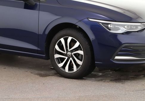 Volkswagen Golf, 2022 3