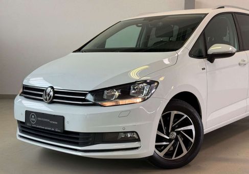 Volkswagen Touran, 2019 3